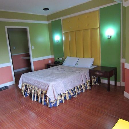 Town And Country Hotel V Mapa Manila Exterior photo